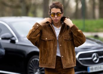 Why Brown Ballet Flats Are the Chicest Shoes for Spring